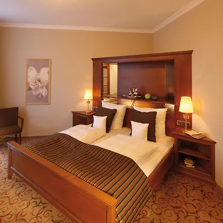 Mooshof Wellness & بودنمايس