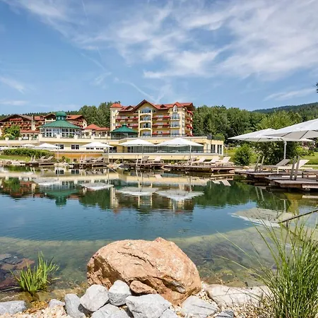 Mooshof Wellness & 4* Bodenmais